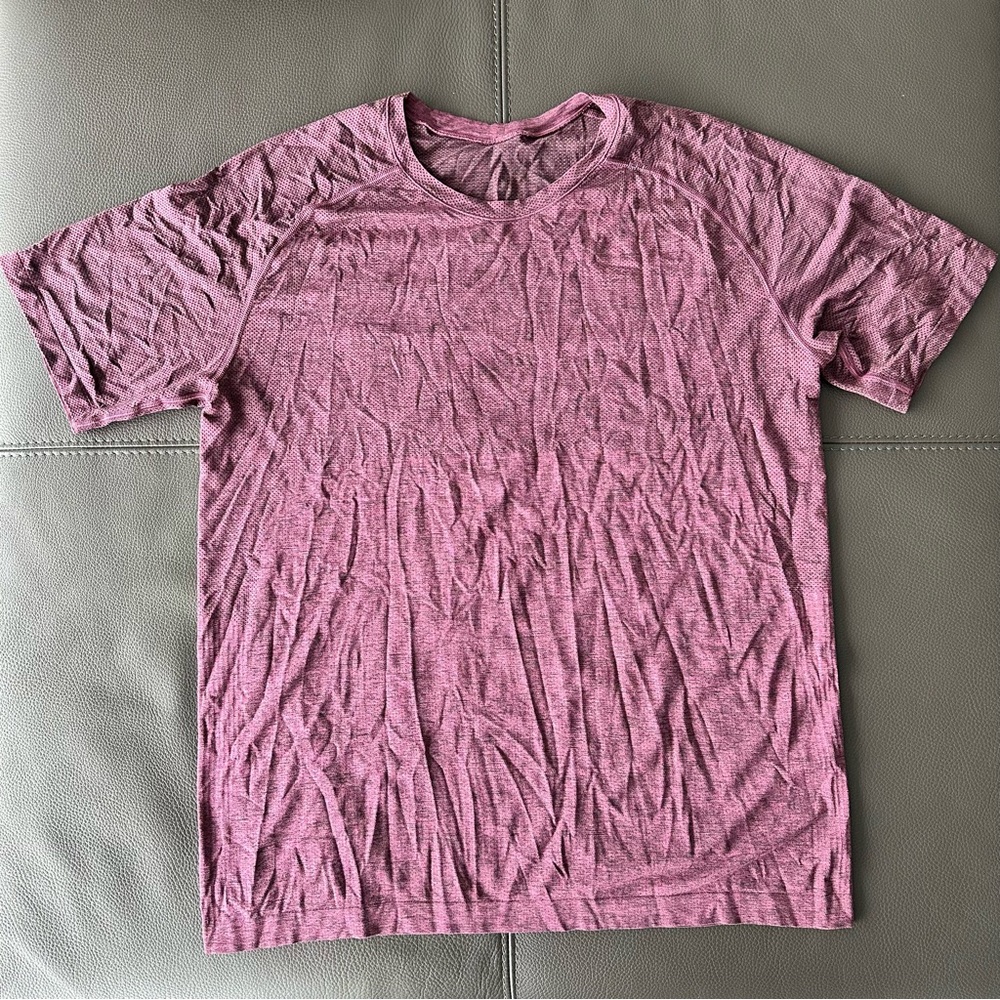 Lululemon men’s metal vent tech shirt XL